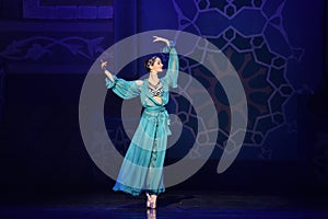 Elegant Fairy- ballet Ã¢â¬ÅOne Thousand and One NightsÃ¢â¬Â